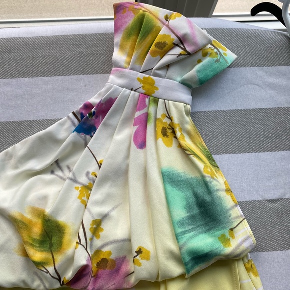 Yellow floral one shoulder dress NWOT - Picture 8 of 10